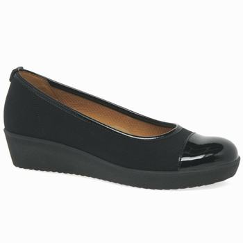 Black Women's Gabor Orient Wide Fit Casual Wedge Shoes | ZDV-130897